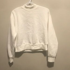 Cropped long sleeve crewneck